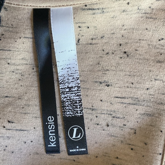 Kensie Tan  Scoop Neck Sleeveless Shift Stretch  Above Knee Zipper Dress - Picture 7 of 7